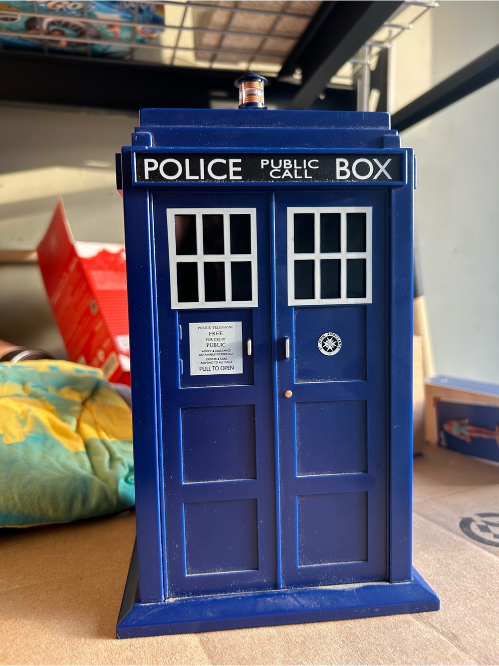 Doctor Who Tardis mini Cookie Jar with (untested light and sound ) 2004